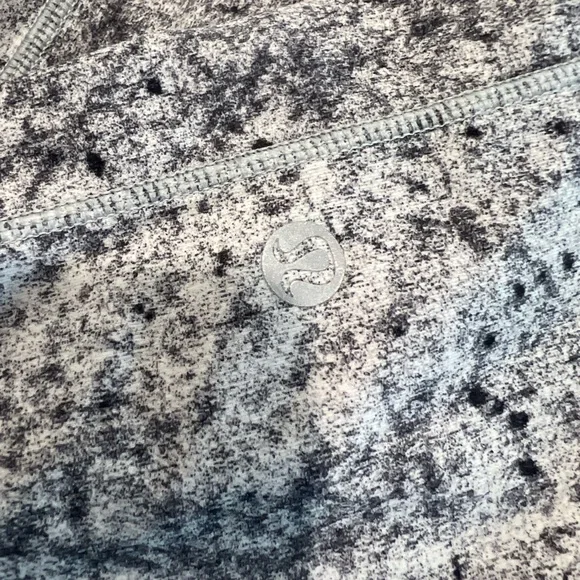 Lululemon speed up Leggings - Picture 9 of 11